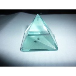 Piramide di cristallo...